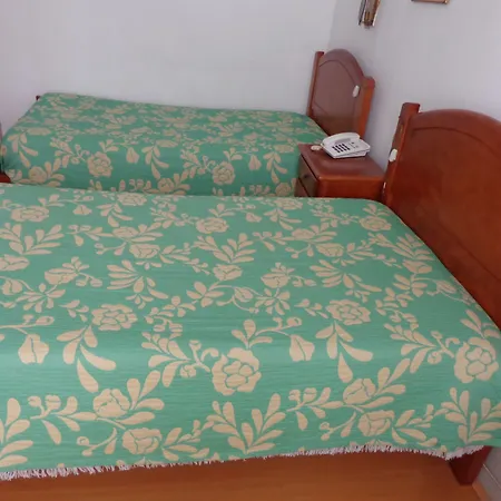 A Portuguesa Πανσιόν 3*