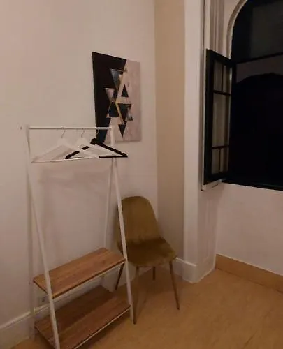 A Portuguesa 3* פורטו