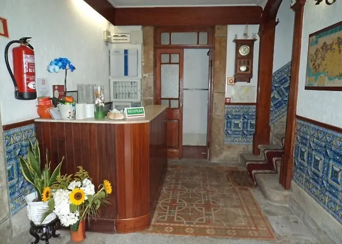 A Portuguesa 3* פורטו